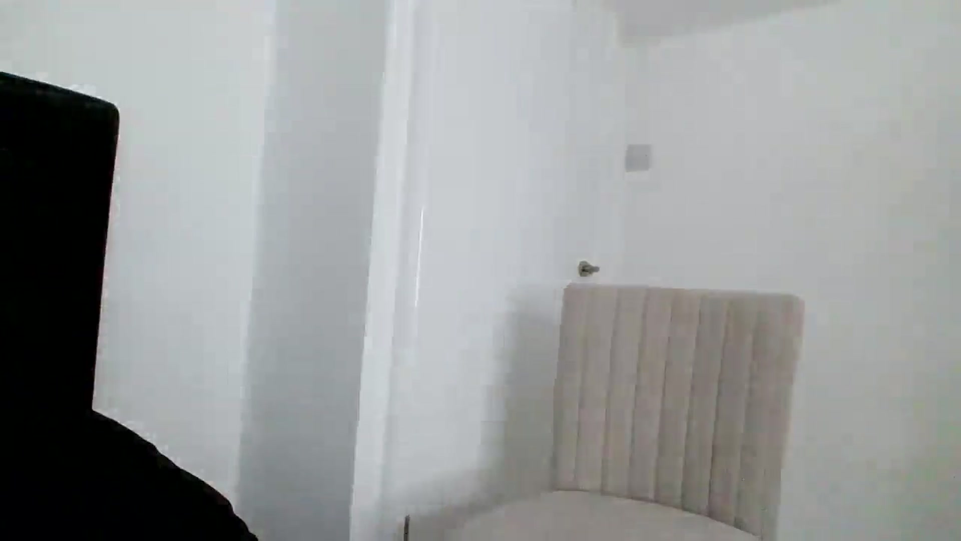 Gallery image thumbnail from MeganMiles's myfreecams stream on, 09/20/2025, 18:47 image 17 of 20