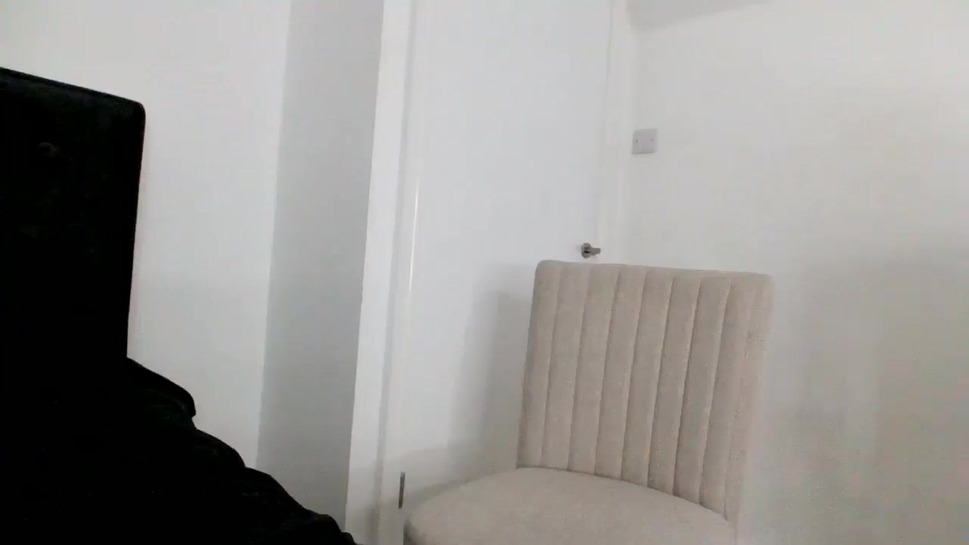 Gallery image thumbnail from MeganMiles's myfreecams stream on, 09/23/2025, 19:48 image 1 of 20