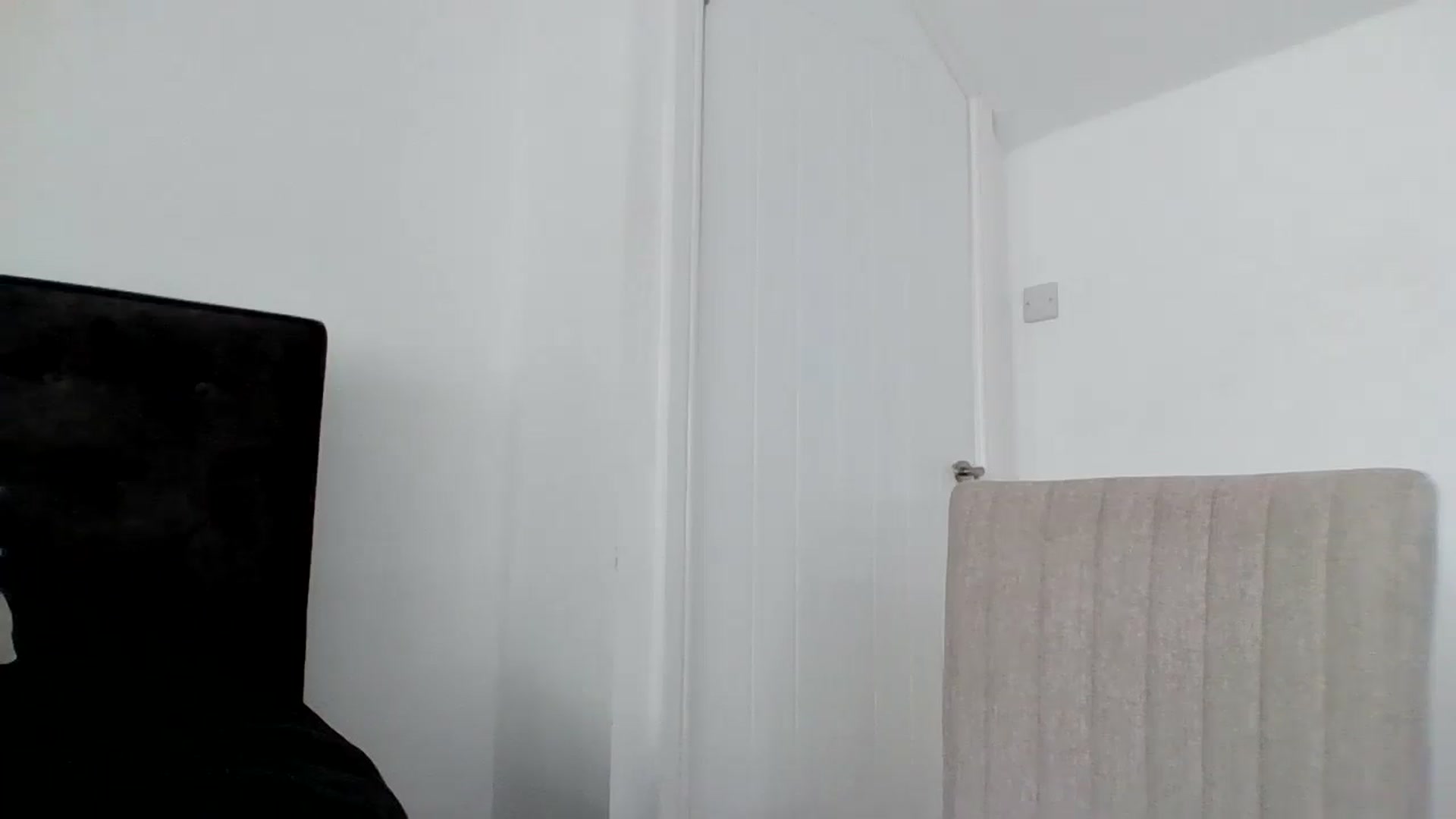 Gallery image thumbnail from MeganMiles's myfreecams stream on, 09/25/2025, 10:38 image 19 of 20