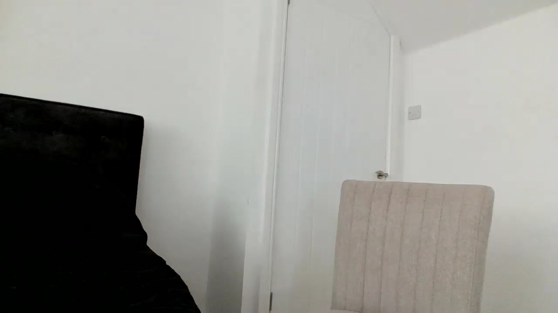 Gallery image thumbnail from MeganMiles's myfreecams stream on, 10/13/2025, 10:23 image 7 of 20
