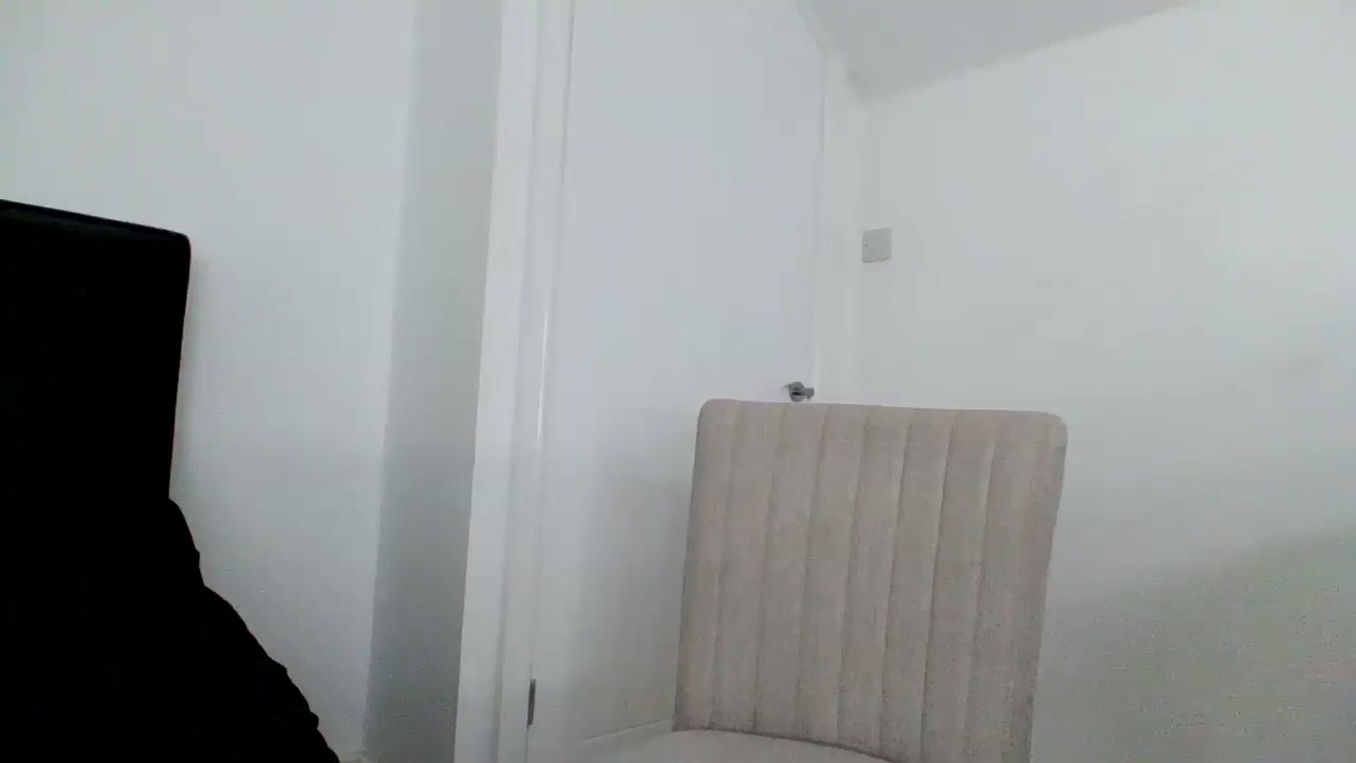 Gallery image thumbnail from MeganMiles's myfreecams stream on, 10/13/2025, 13:56 image 2 of 20