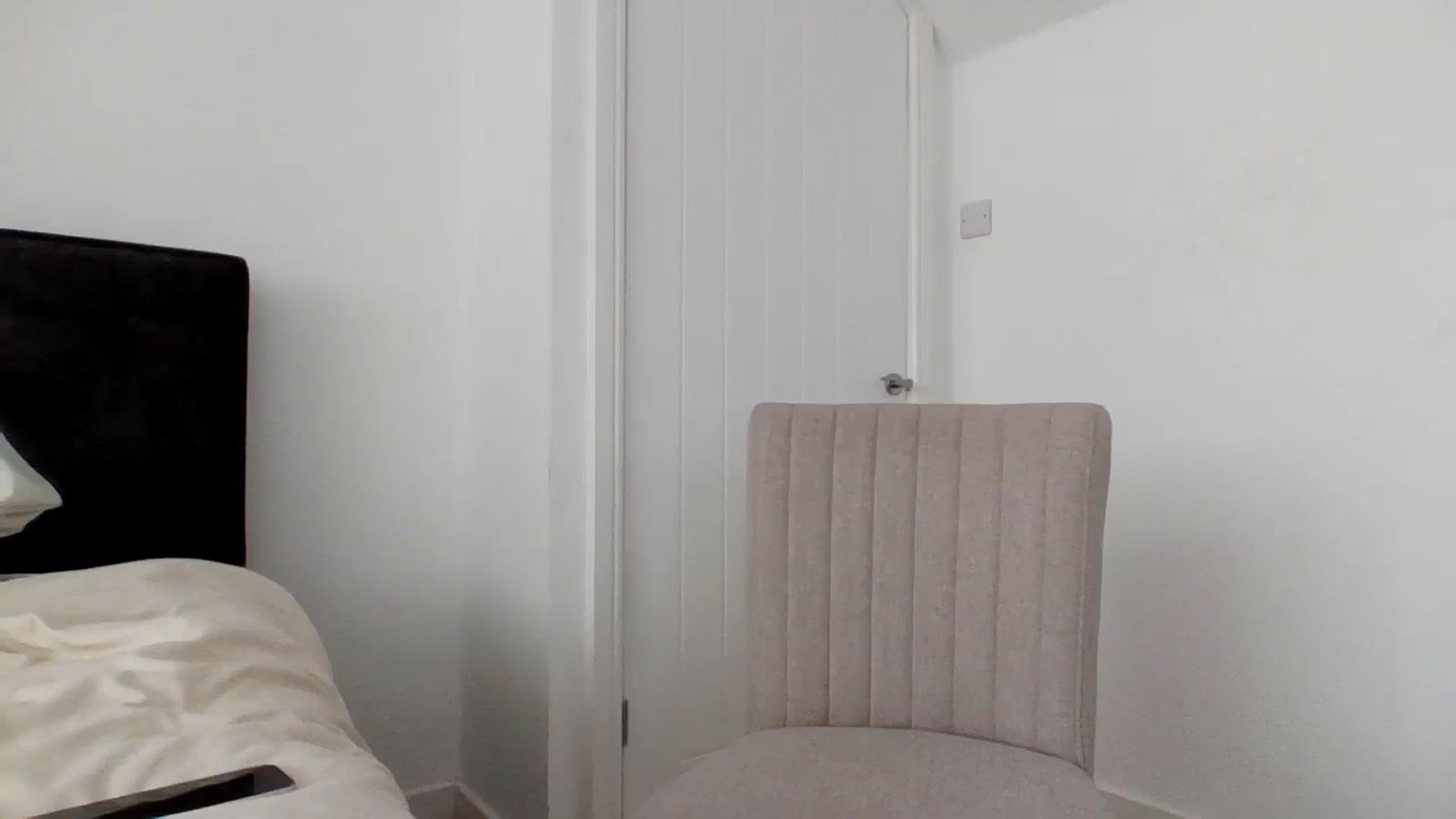 Gallery image thumbnail from MeganMiles's myfreecams stream on, 10/21/2025, 13:23 image 20 of 20