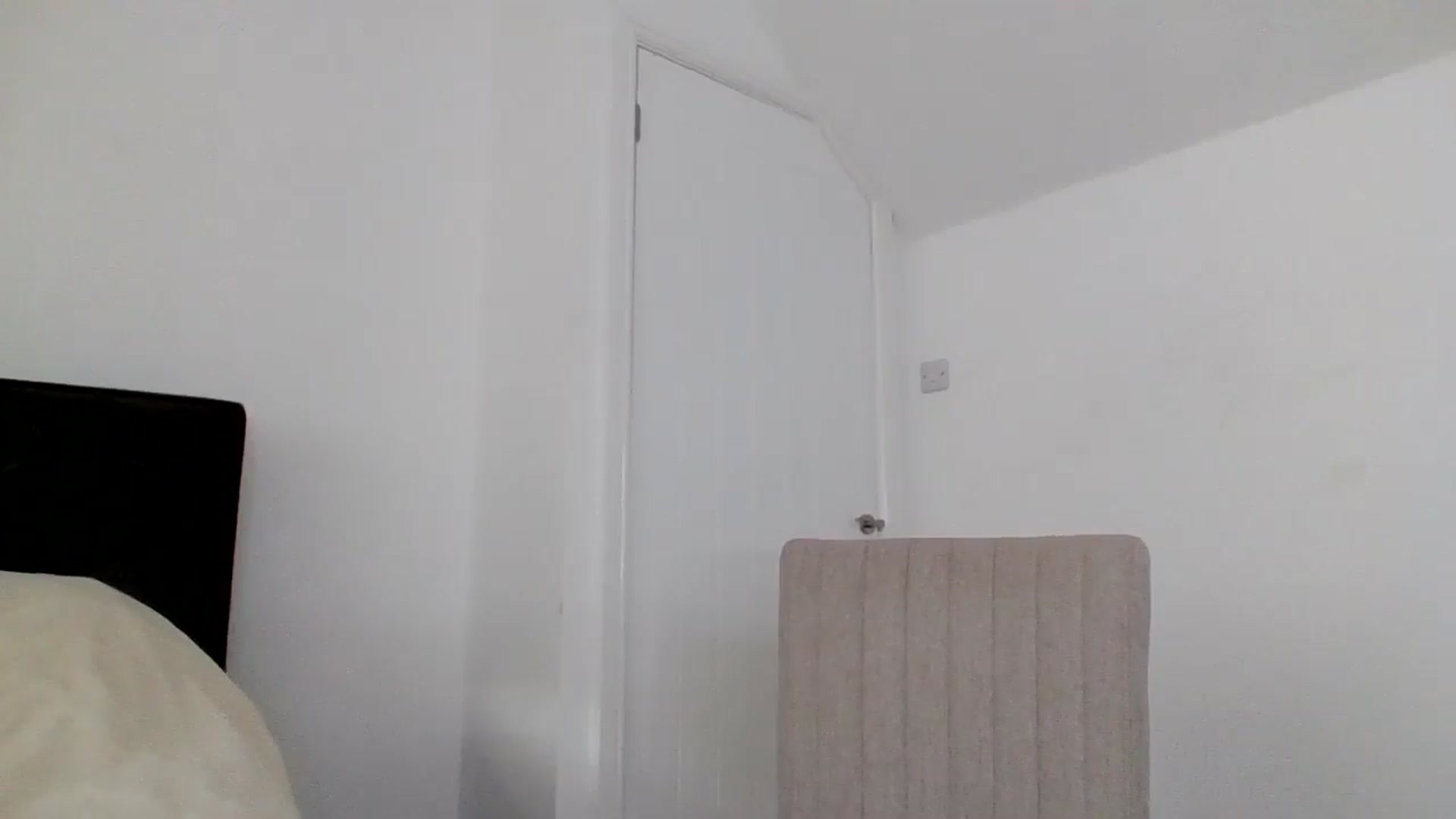 Gallery image thumbnail from MeganMiles's myfreecams stream on, 11/04/2025, 12:23 image 13 of 20
