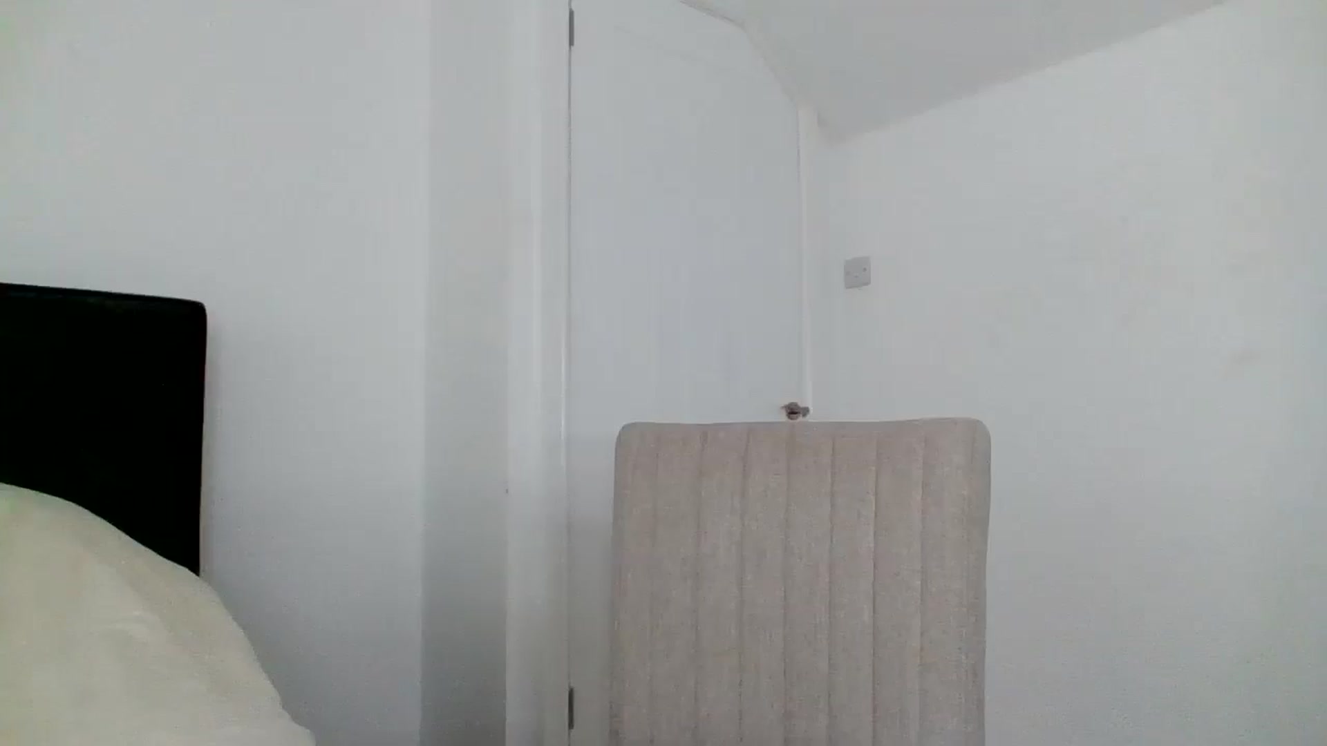 Gallery image thumbnail from MeganMiles's myfreecams stream on, 11/05/2025, 11:15 image 18 of 20