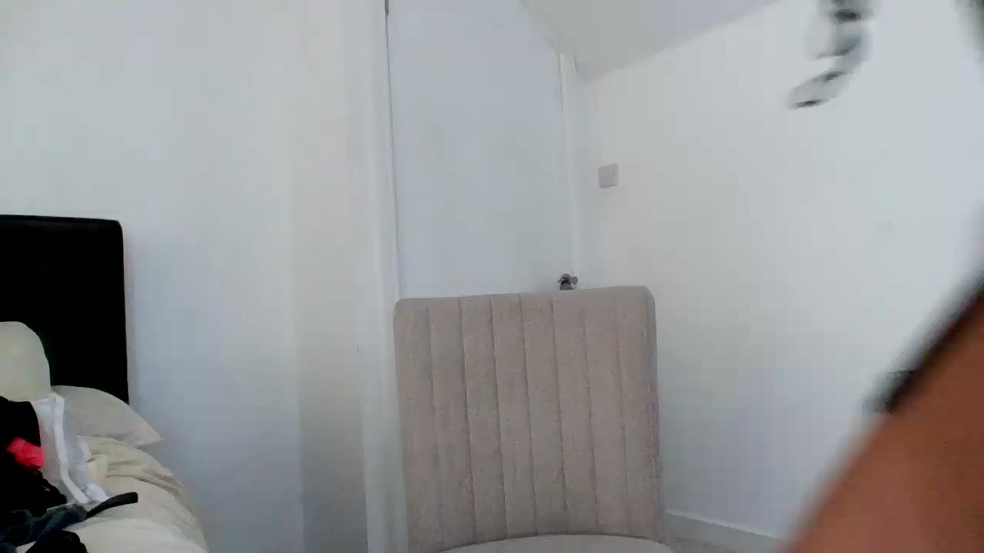 Gallery image thumbnail from MeganMiles's myfreecams stream on, 11/06/2025, 15:57 image 10 of 20
