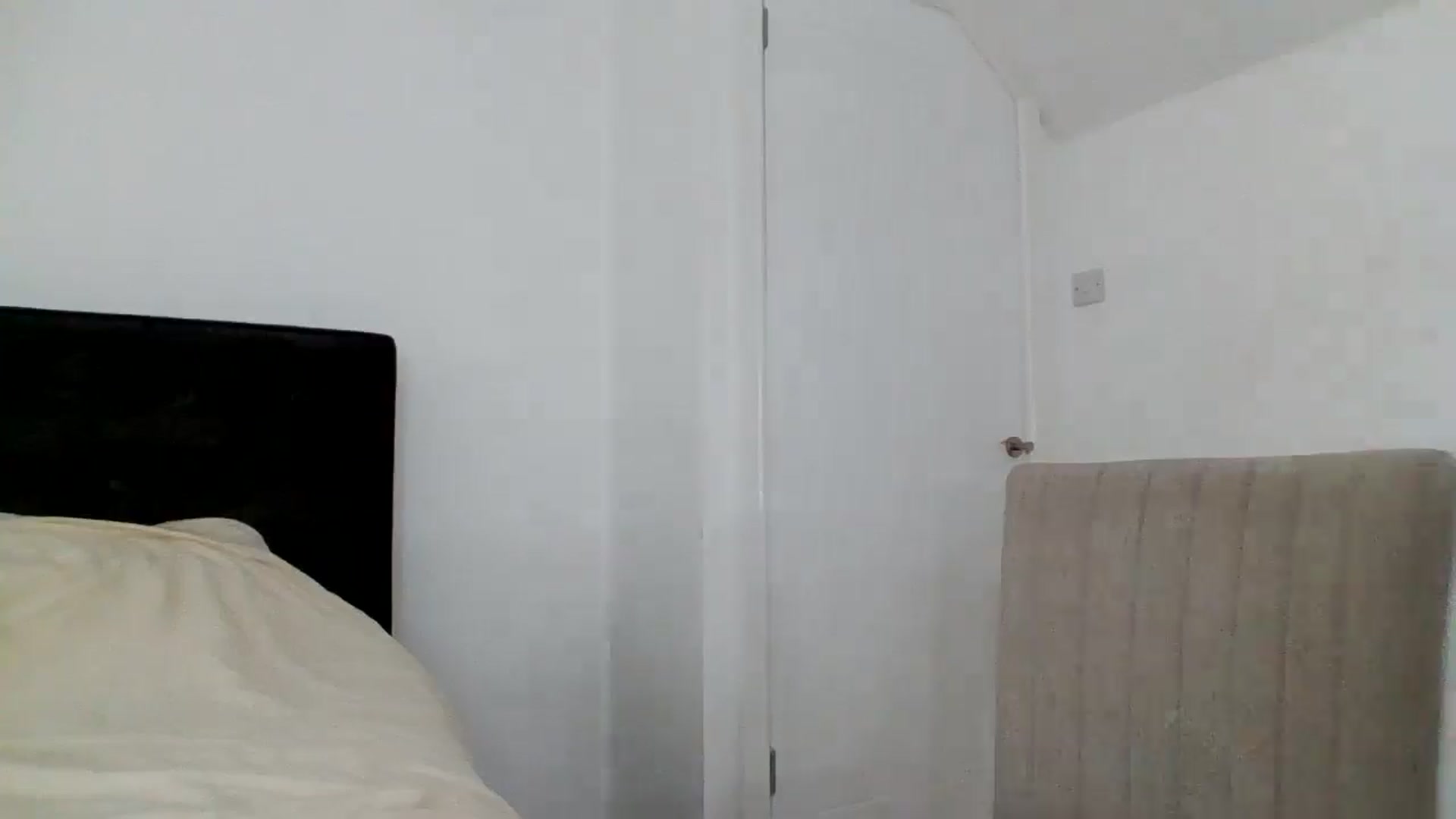 Gallery image thumbnail from MeganMiles's myfreecams stream on, 11/11/2025, 13:12 image 16 of 20