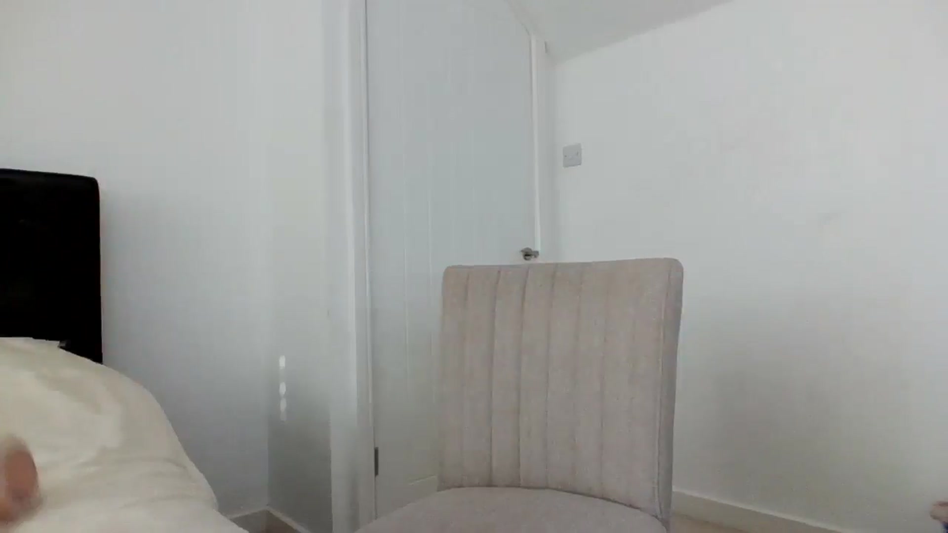 Gallery image thumbnail from MeganMiles's myfreecams stream on, 11/12/2025, 11:32 image 9 of 20