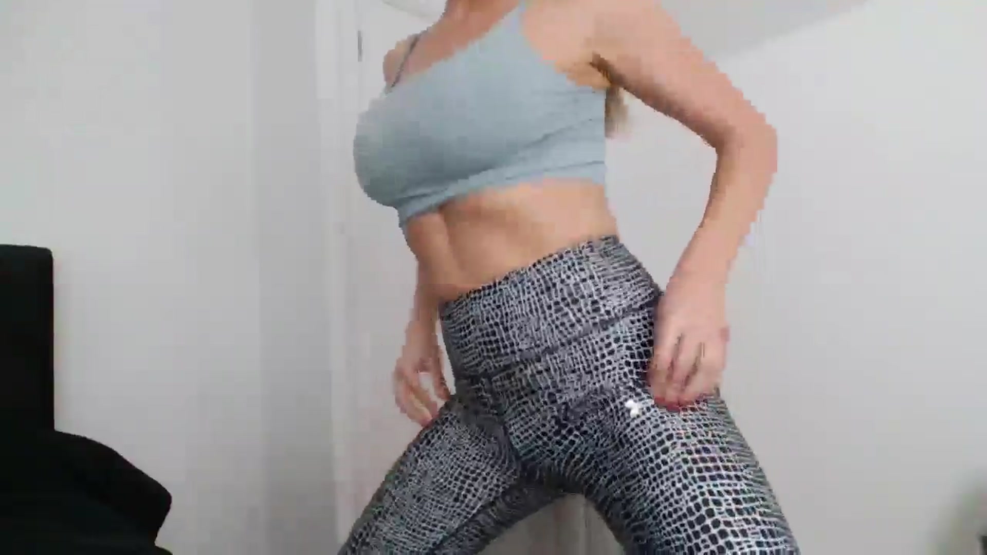 Gallery image thumbnail from MeganMiles's myfreecams stream on, 02/08/2026, 14:28 image 17 of 20