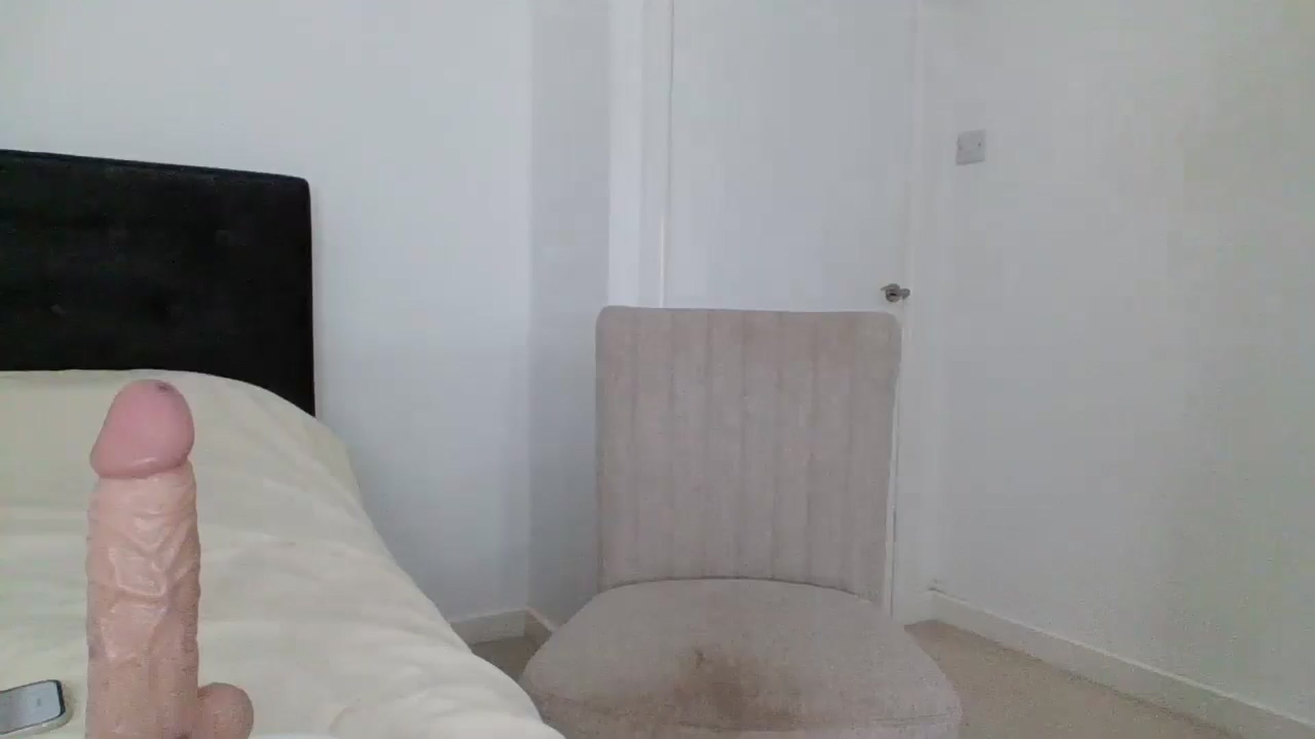 Gallery image thumbnail from MeganMiles's myfreecams stream on, 02/27/2026, 19:29 image 10 of 20