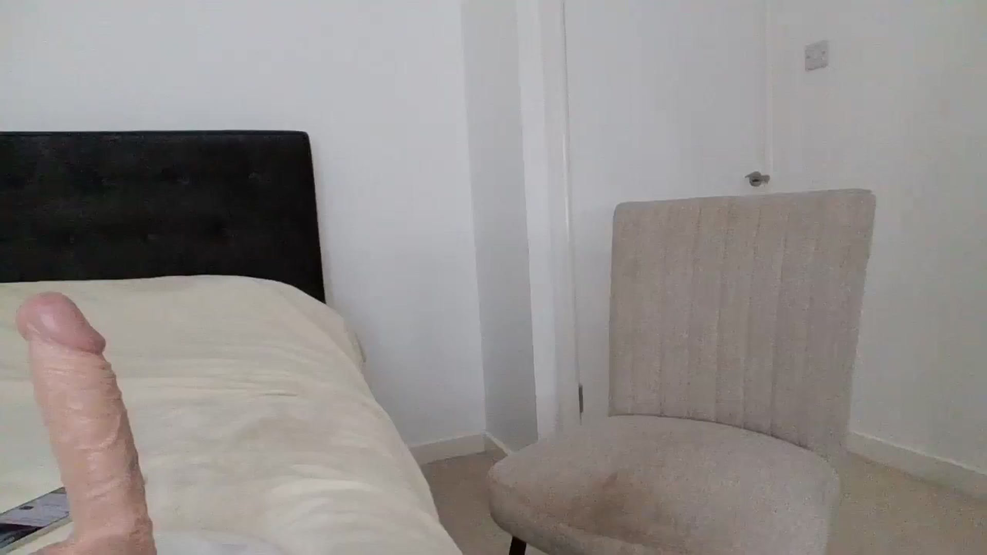 Gallery image thumbnail from MeganMiles's myfreecams stream on, 02/28/2026, 01:08 image 8 of 20