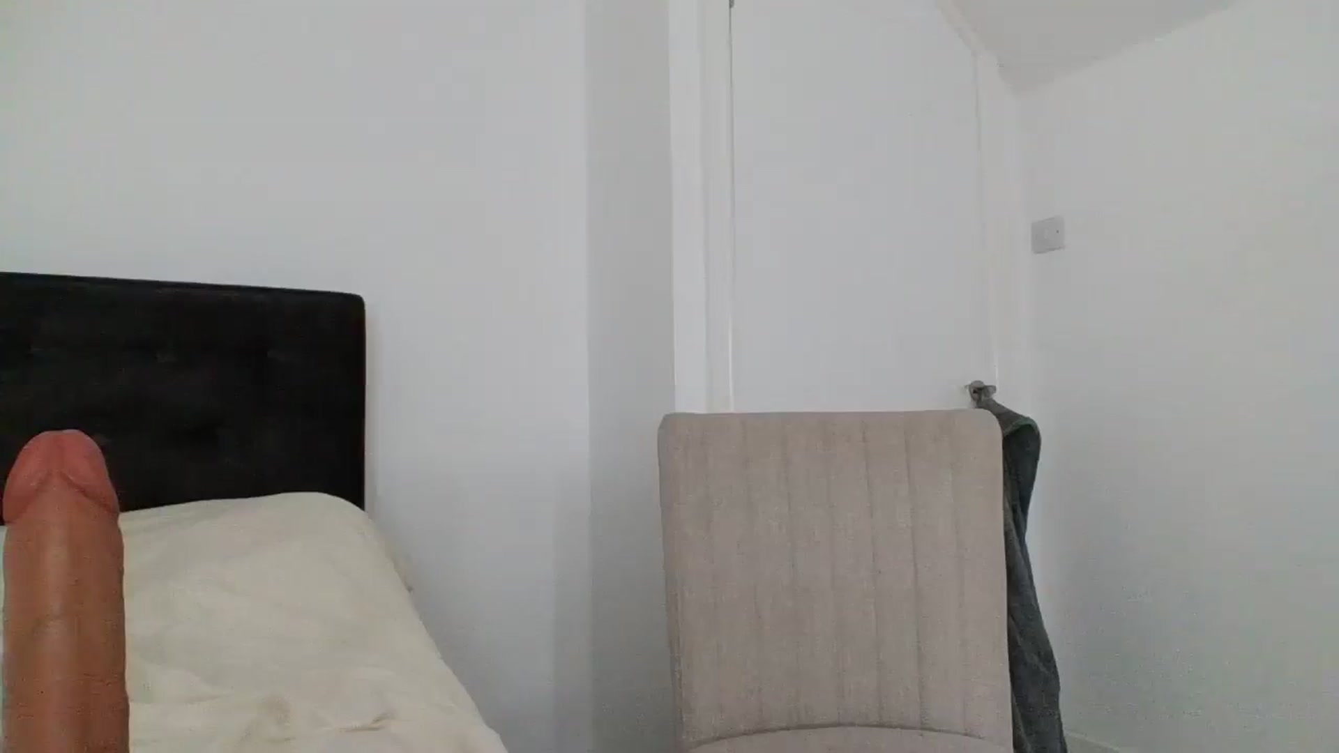 Gallery image thumbnail from MeganMiles's myfreecams stream on, 03/13/2026, 19:41 image 20 of 20