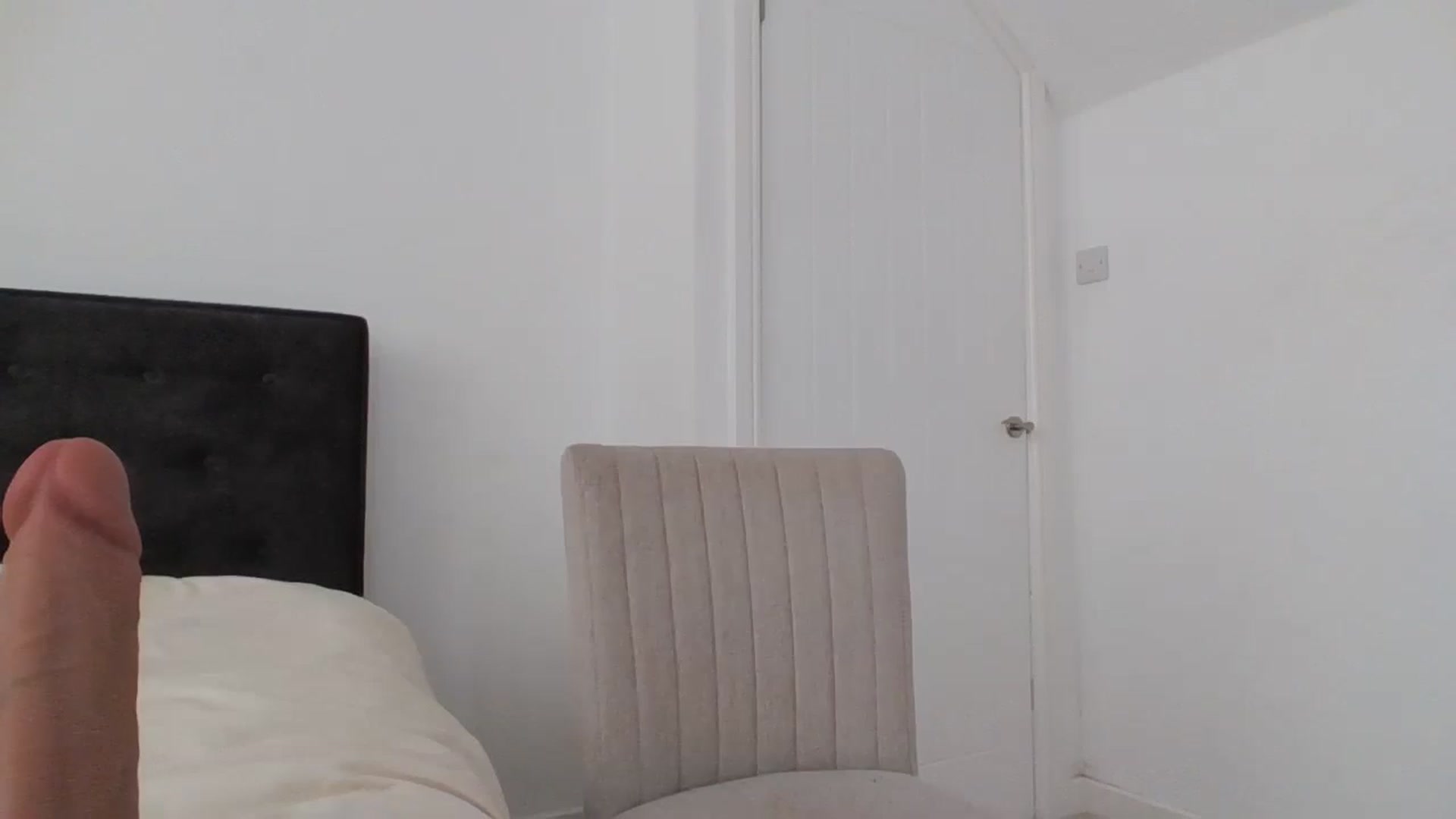 Gallery image thumbnail from MeganMiles's myfreecams stream on, 03/17/2026, 15:07 image 7 of 20