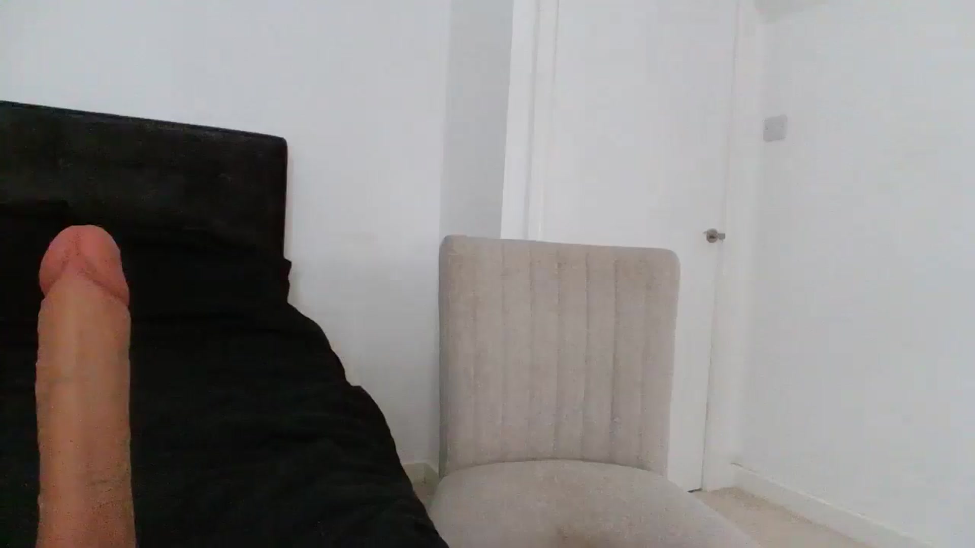 Gallery image thumbnail from MeganMiles's myfreecams stream on, 03/18/2026, 19:32 image 12 of 20