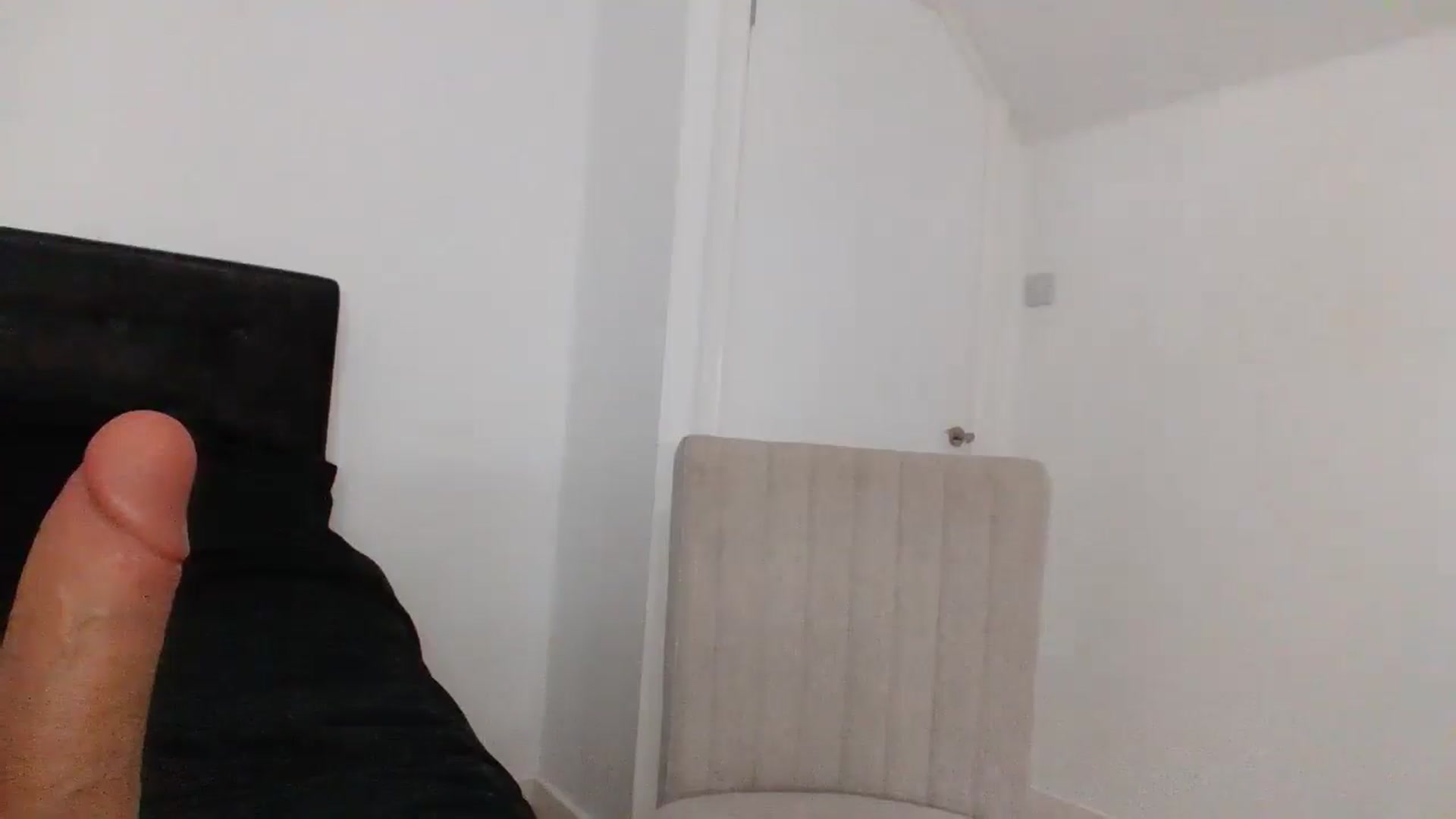 Gallery image thumbnail from MeganMiles's myfreecams stream on, 03/18/2026, 22:16 image 4 of 20