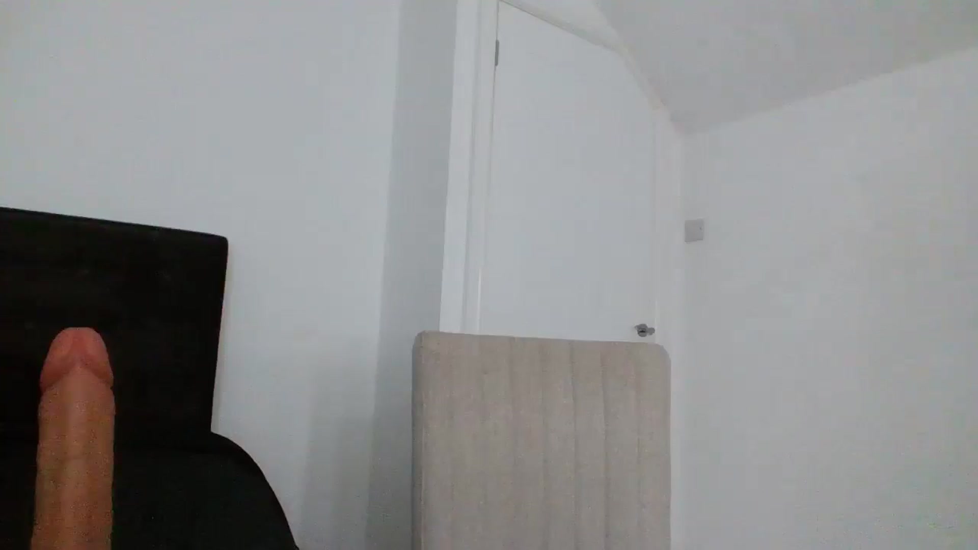 Gallery image thumbnail from MeganMiles's myfreecams stream on, 03/20/2026, 19:59 image 2 of 20