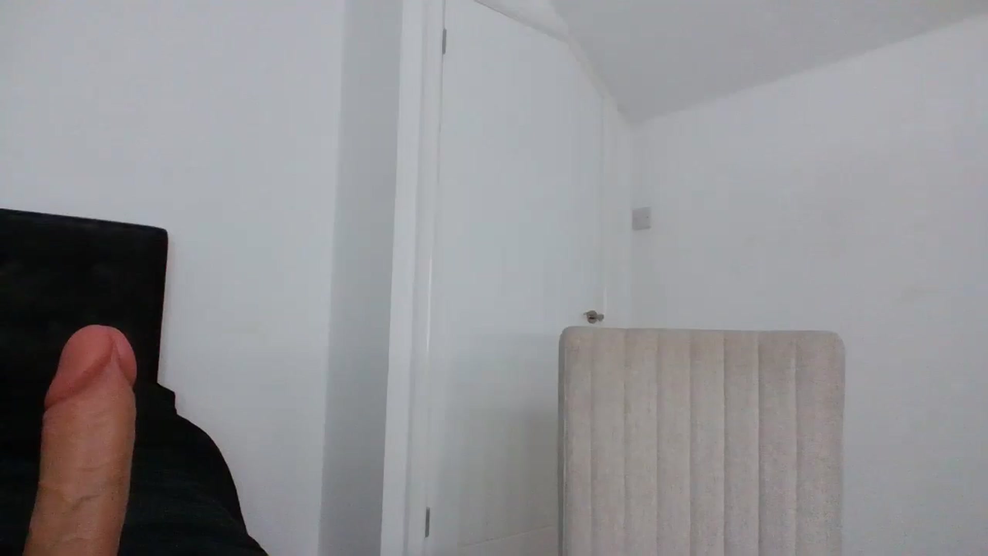Gallery image thumbnail from MeganMiles's myfreecams stream on, 03/26/2026, 20:53 image 9 of 20
