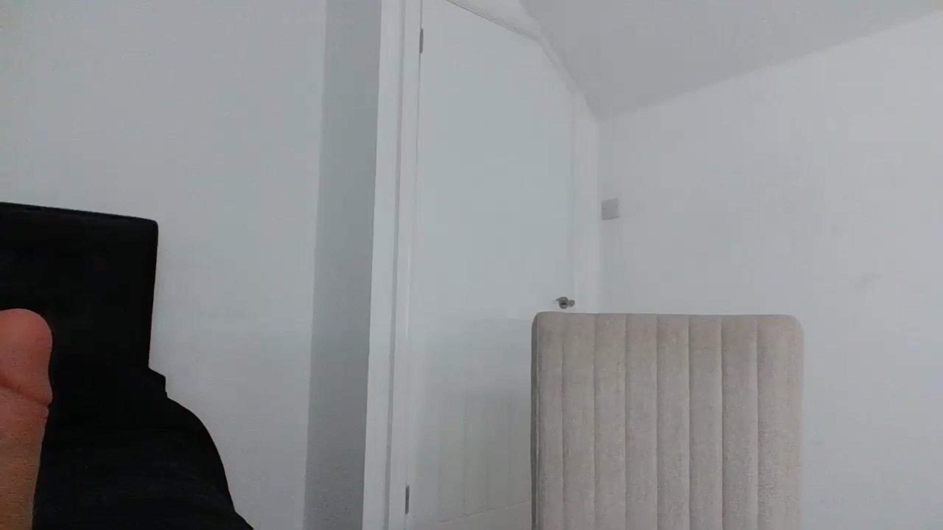 Gallery image thumbnail from MeganMiles's myfreecams stream on, 03/26/2026, 20:53 image 12 of 20
