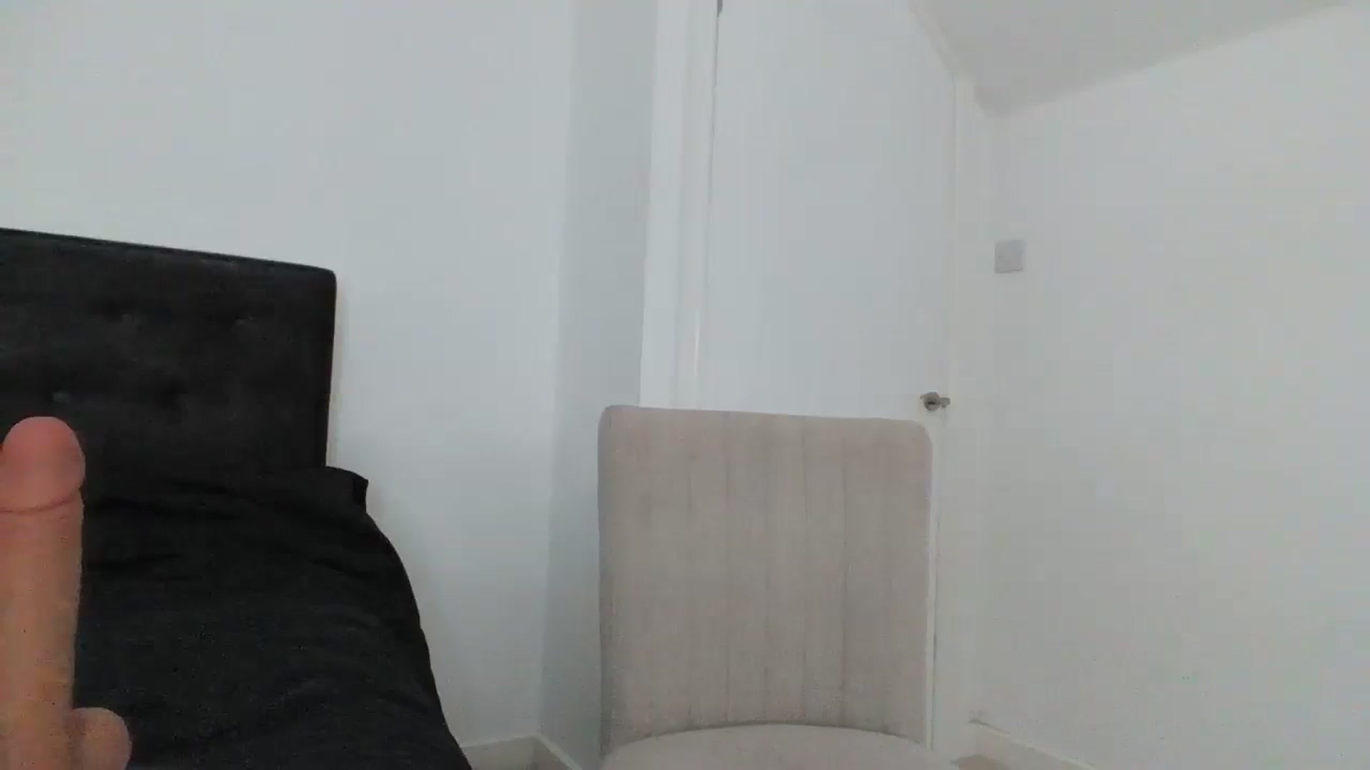 Gallery image thumbnail from MeganMiles's myfreecams stream on, 03/30/2026, 18:07 image 16 of 20
