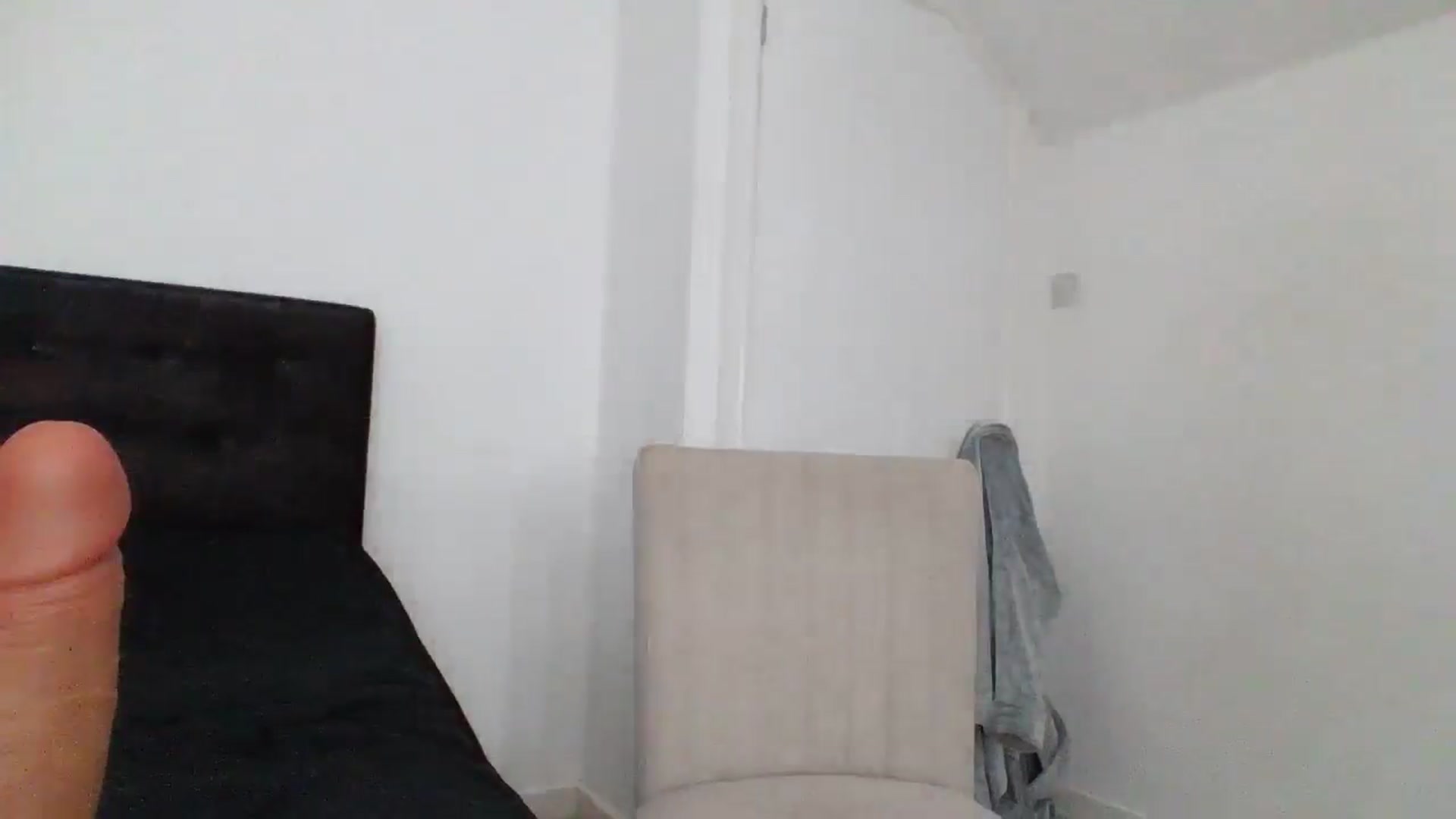 Gallery image thumbnail from MeganMiles's myfreecams stream on, 03/31/2026, 18:16 image 15 of 20