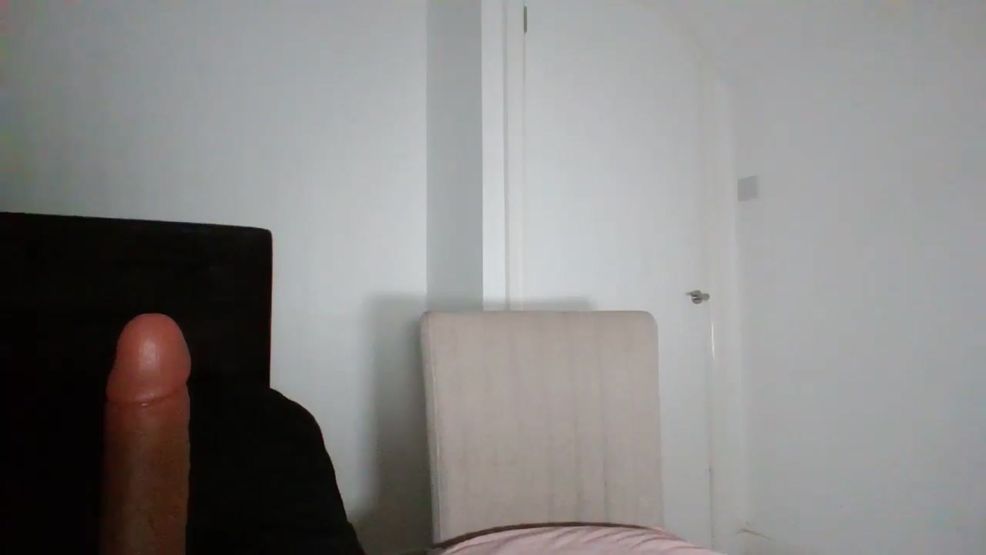 Gallery image thumbnail from MeganMiles's myfreecams stream on, 04/14/2026, 20:56 image 13 of 20
