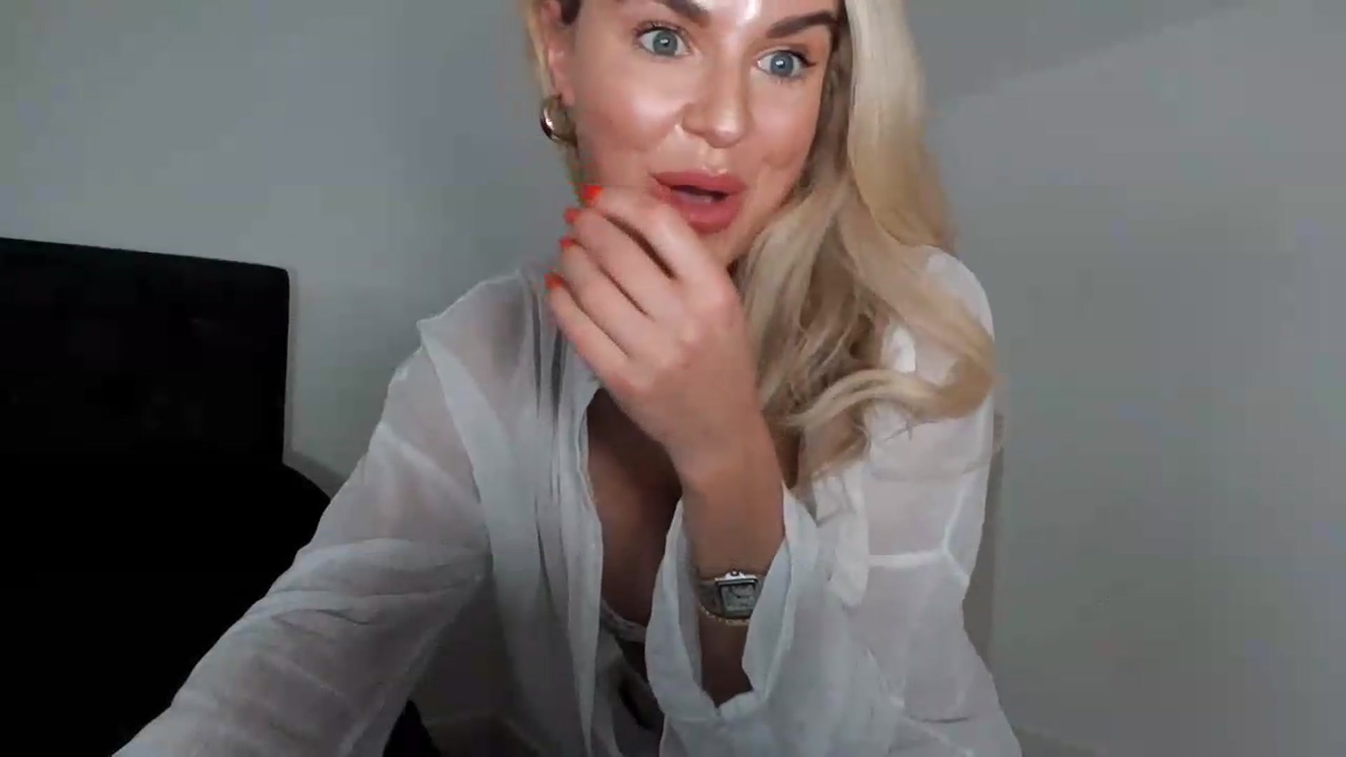Gallery image thumbnail from MeganMiles's myfreecams stream on, 06/05/2026, 18:56 image 7 of 20