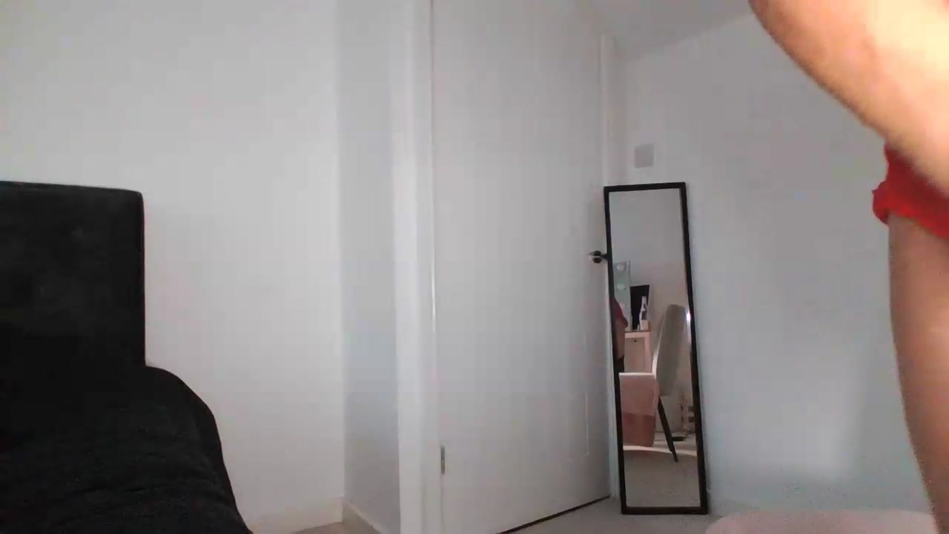 Gallery image thumbnail from MeganMiles's myfreecams stream on, 07/03/2026, 19:39 image 20 of 20