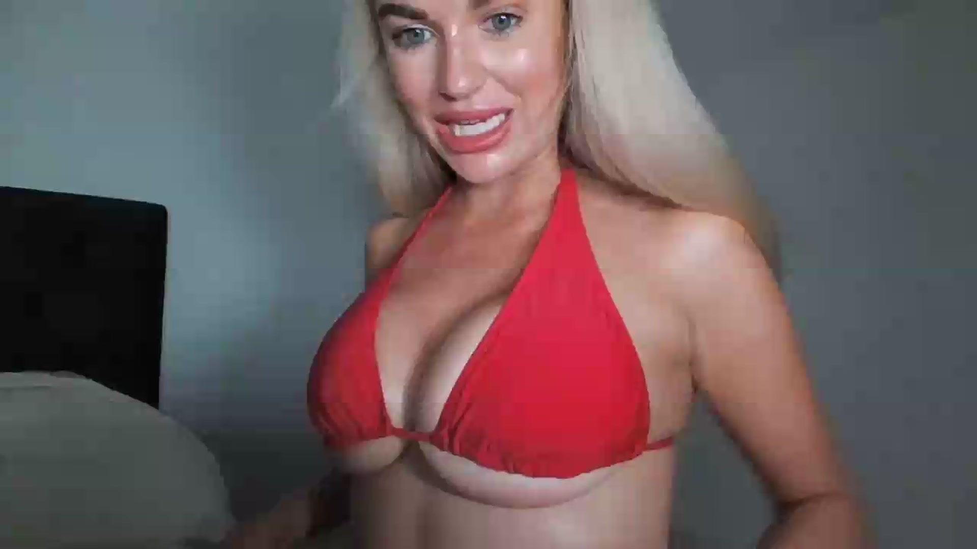 Gallery image thumbnail from MeganMiles's myfreecams stream on, 07/17/2026, 21:44 image 18 of 20