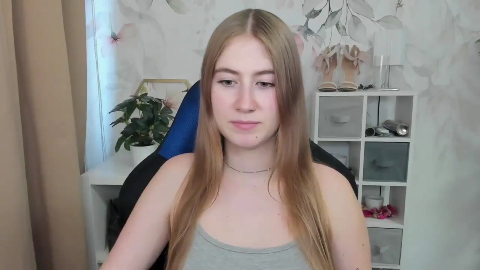 Gallery image thumbnail from MeganStudent's myfreecams stream on, 09/02/2025, 16:37 image 3 of 20