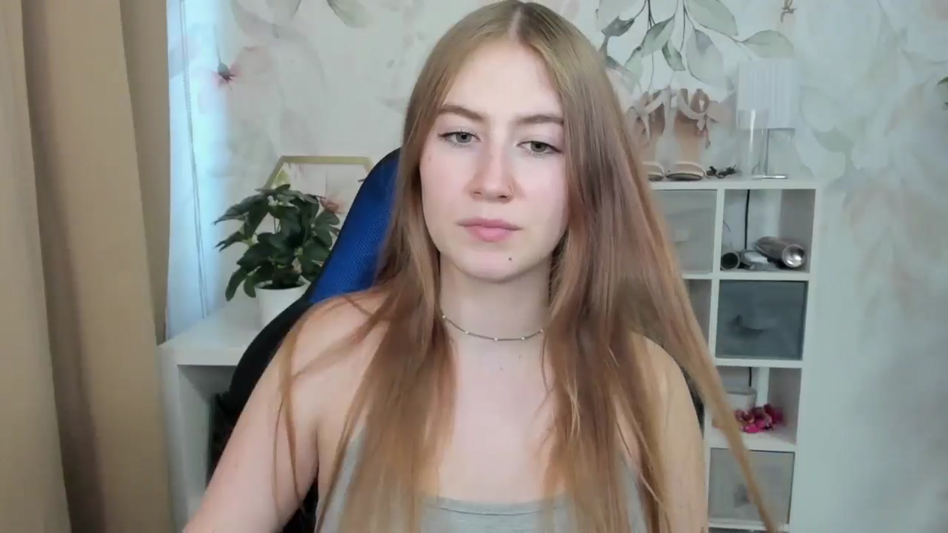 Gallery image thumbnail from MeganStudent's myfreecams stream on, 09/02/2025, 16:37 image 6 of 20