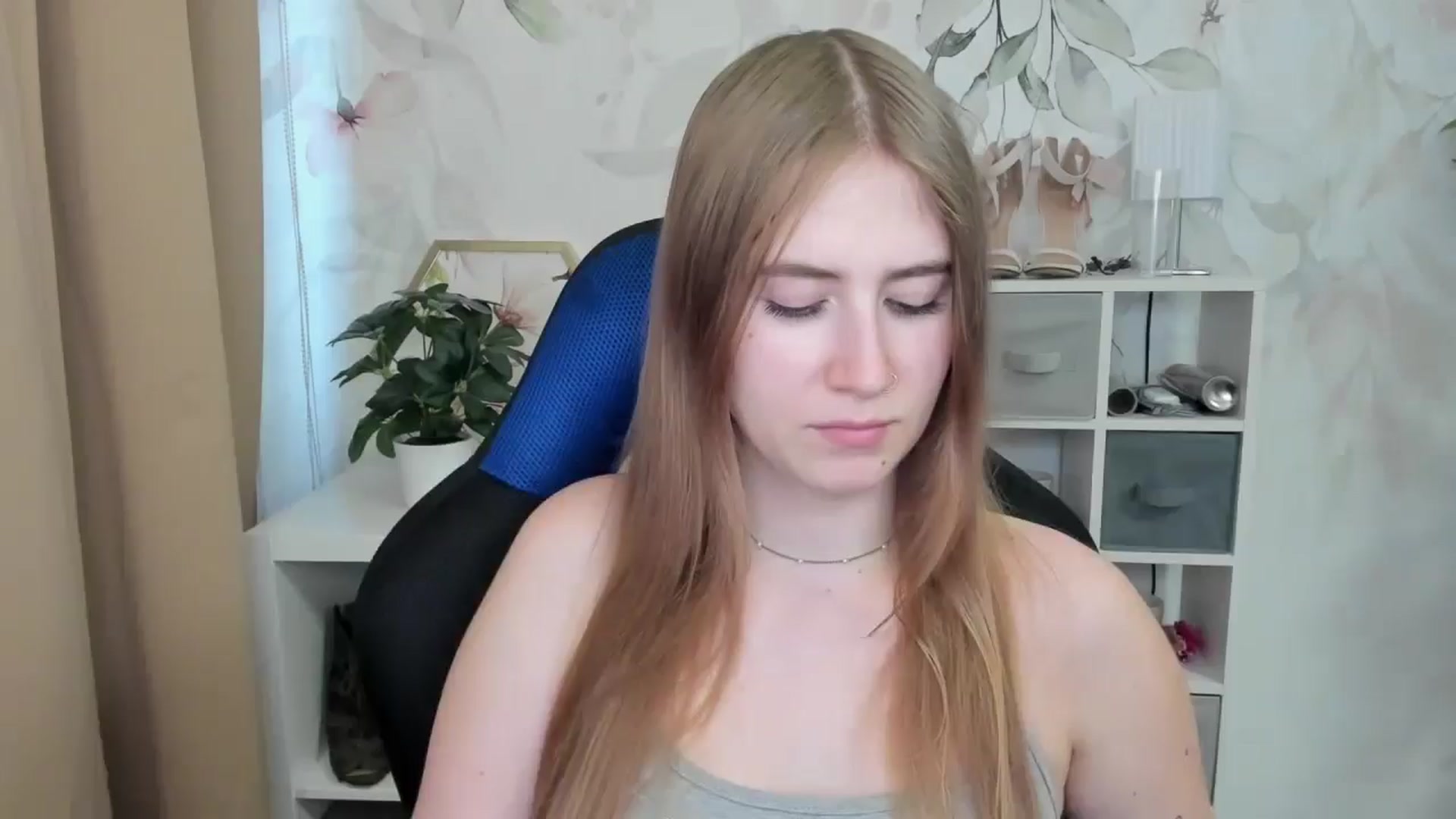 Gallery image thumbnail from MeganStudent's myfreecams stream on, 09/02/2025, 16:37 image 9 of 20