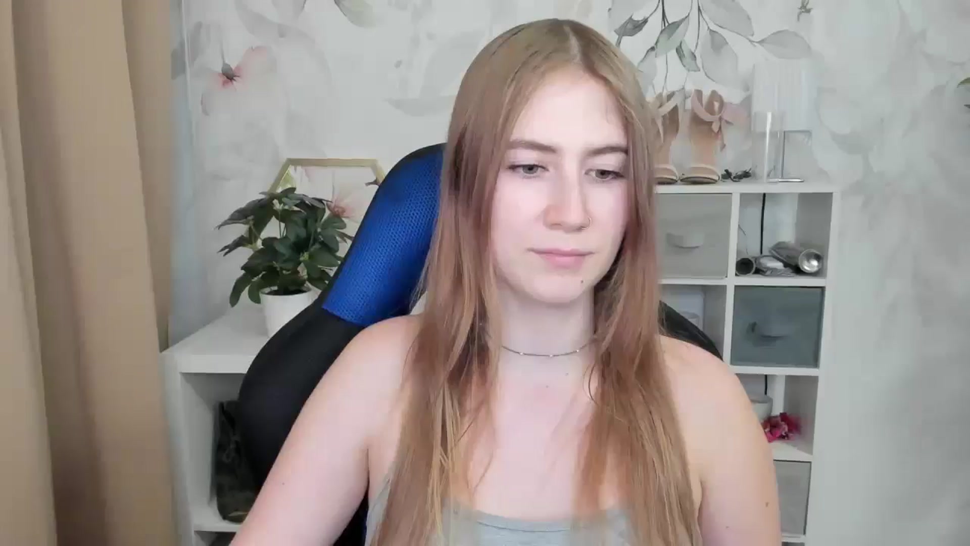 Gallery image thumbnail from MeganStudent's myfreecams stream on, 09/02/2025, 18:15 image 5 of 20