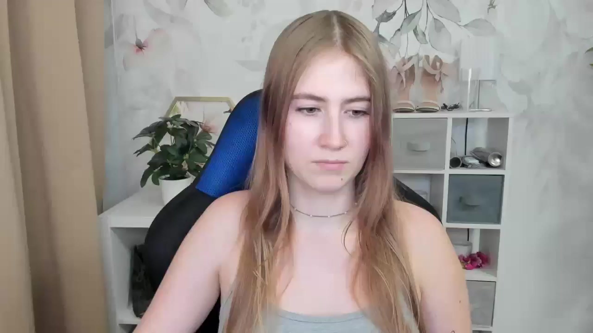 Gallery image thumbnail from MeganStudent's myfreecams stream on, 09/02/2025, 18:15 image 3 of 20