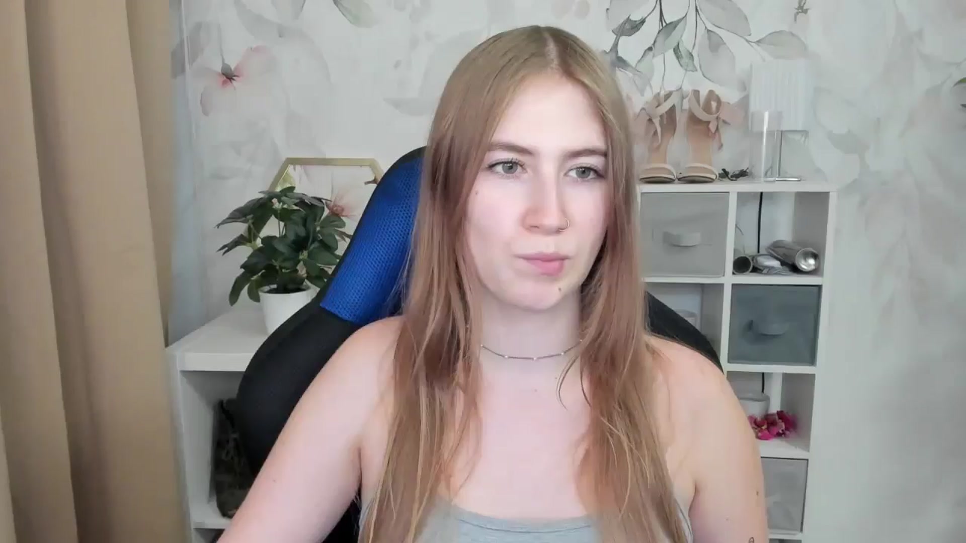 Gallery image thumbnail from MeganStudent's myfreecams stream on, 09/02/2025, 18:15 image 15 of 20