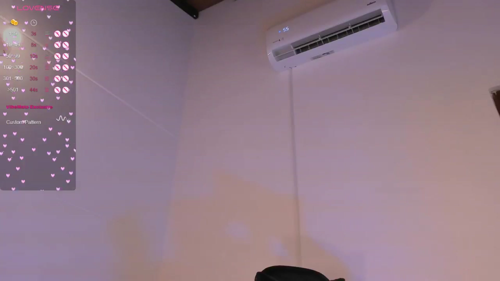 Gallery image thumbnail from Megan_1206's myfreecams stream on, 12/27/2024, 09:21 image 14 of 20