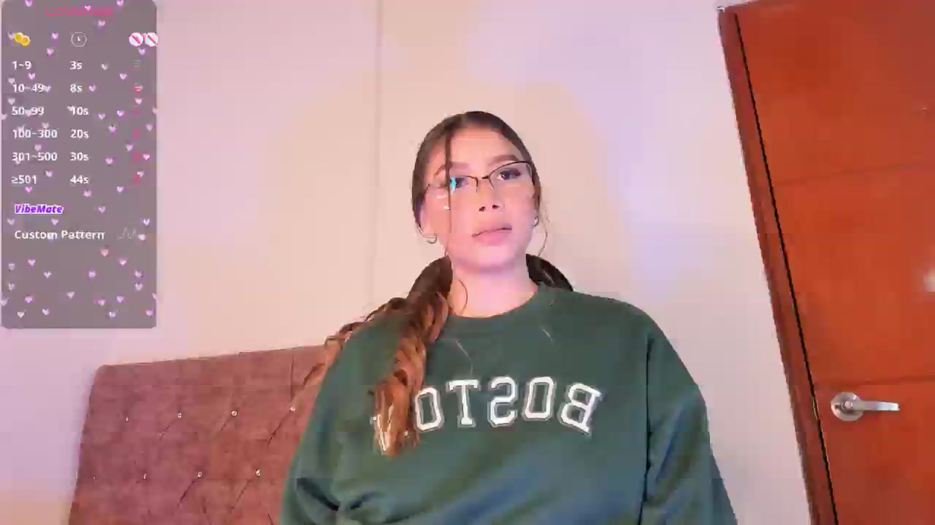 Gallery image thumbnail from Megan_1206's myfreecams stream on, 03/10/2025, 08:31 image 19 of 20