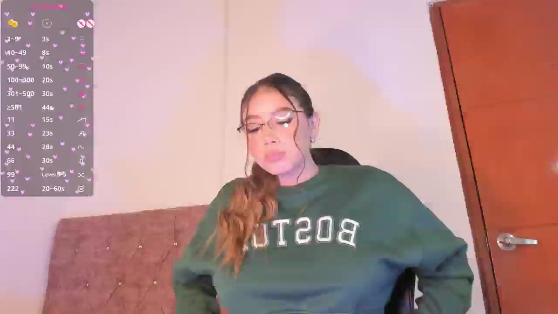 Gallery image thumbnail from Megan_1206's myfreecams stream on, 03/10/2025, 08:31 image 18 of 20