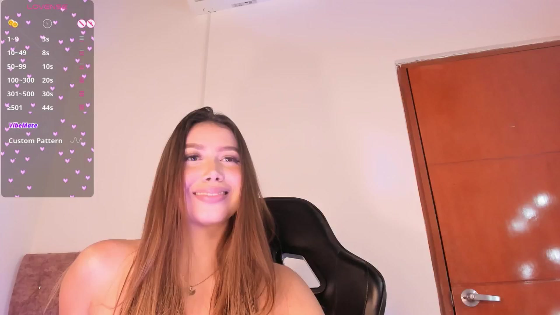 Gallery image thumbnail from Megan_1206's myfreecams stream on, 03/15/2025, 11:50 image 1 of 20