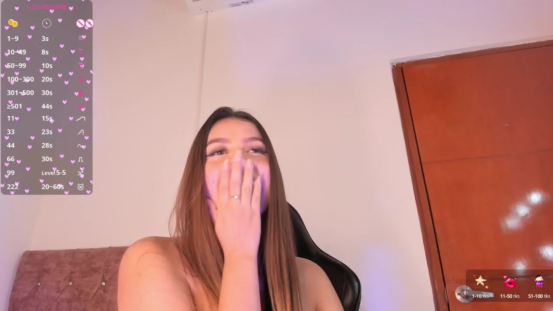 Gallery image thumbnail from Megan_1206's myfreecams stream on, 03/15/2025, 11:50 image 2 of 20