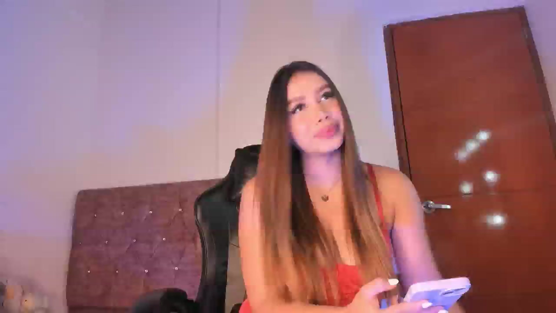 Gallery image thumbnail from Megan_1206's myfreecams stream on, 04/23/2025, 07:57 image 1 of 20