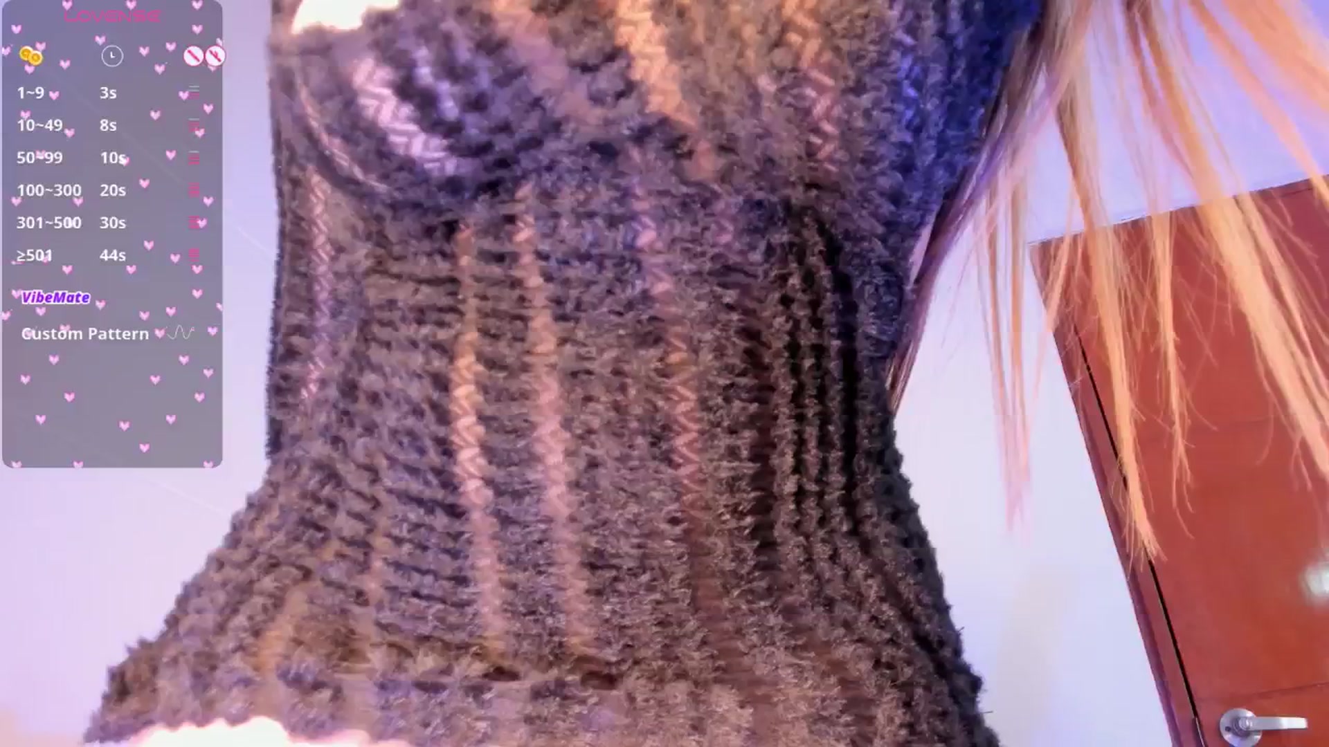 Gallery image thumbnail from Megan_1206's myfreecams stream on, 05/15/2025, 06:29 image 3 of 20