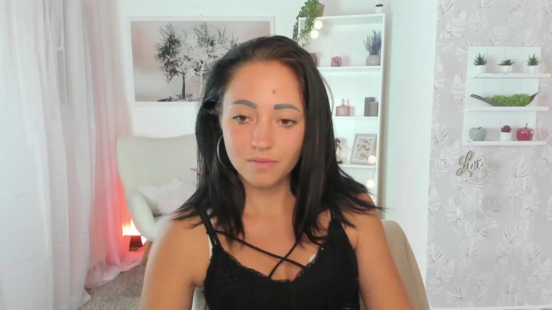 Gallery image thumbnail from Megan_Rain18's myfreecams stream on, 07/05/2023, 10:11 image 8 of 20