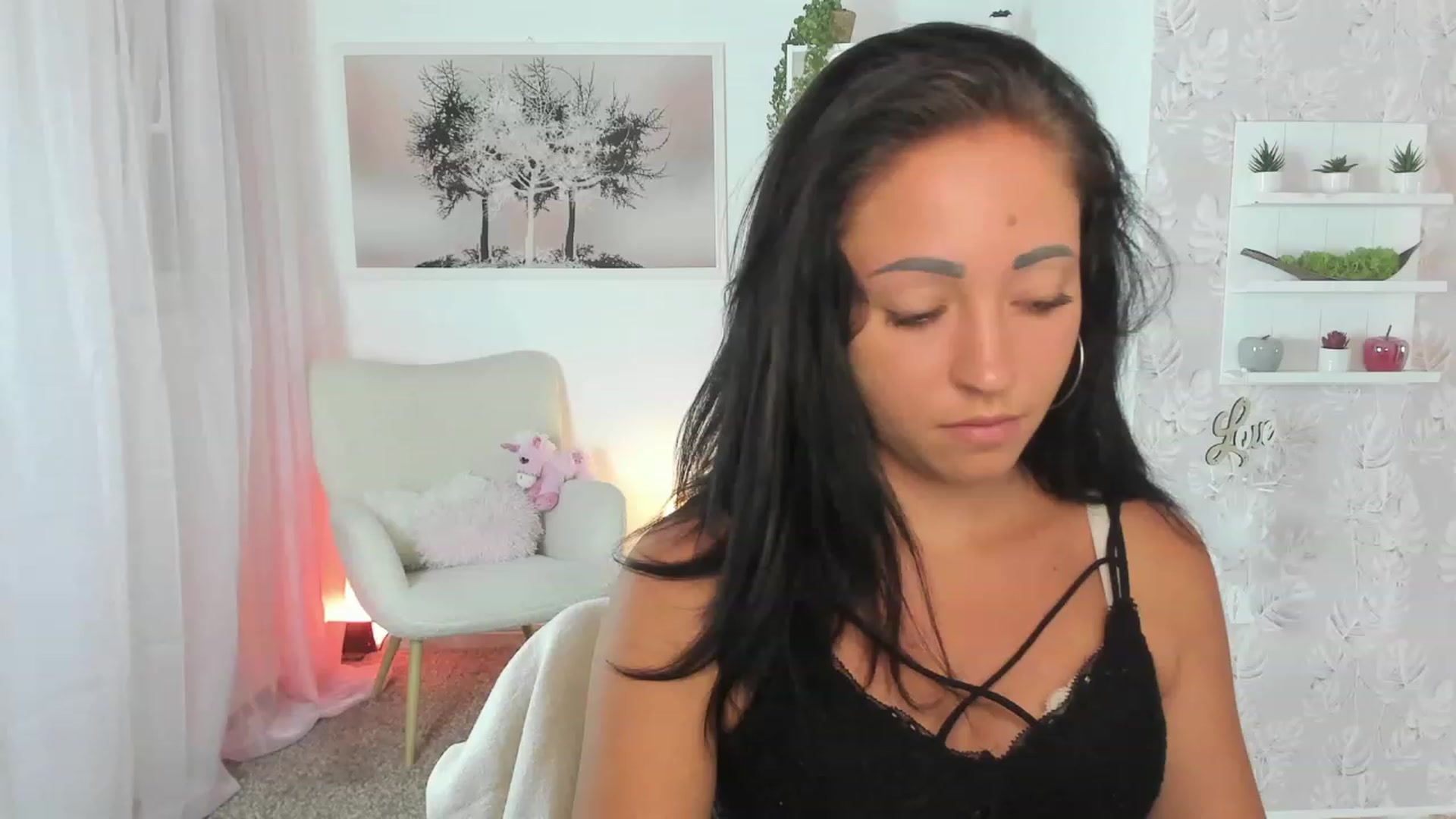 Gallery image thumbnail from Megan_Rain18's myfreecams stream on, 07/05/2023, 10:11 image 14 of 20