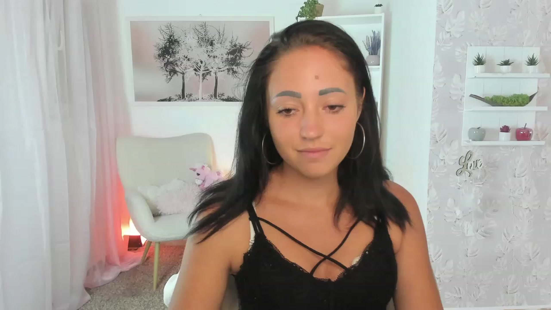 Gallery image thumbnail from Megan_Rain18's myfreecams stream on, 07/05/2023, 10:11 image 4 of 20