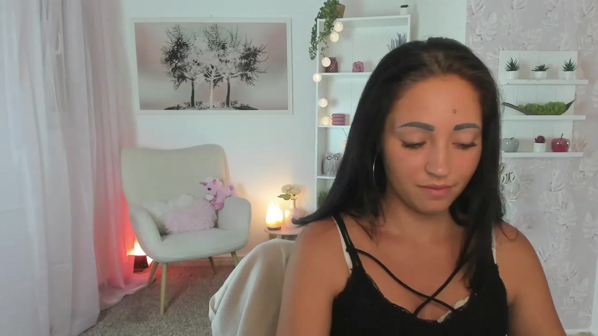 Gallery image thumbnail from Megan_Rain18's myfreecams stream on, 07/05/2023, 12:38 image 4 of 20