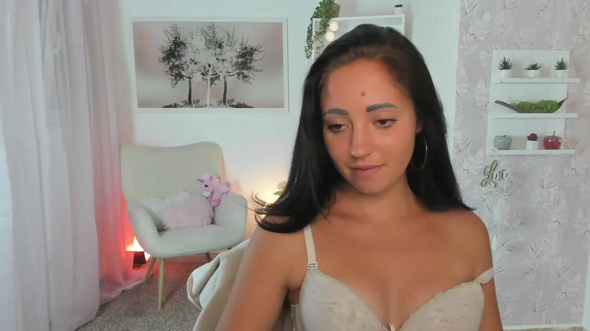 Gallery image thumbnail from Megan_Rain18's myfreecams stream on, 07/05/2023, 12:38 image 18 of 20