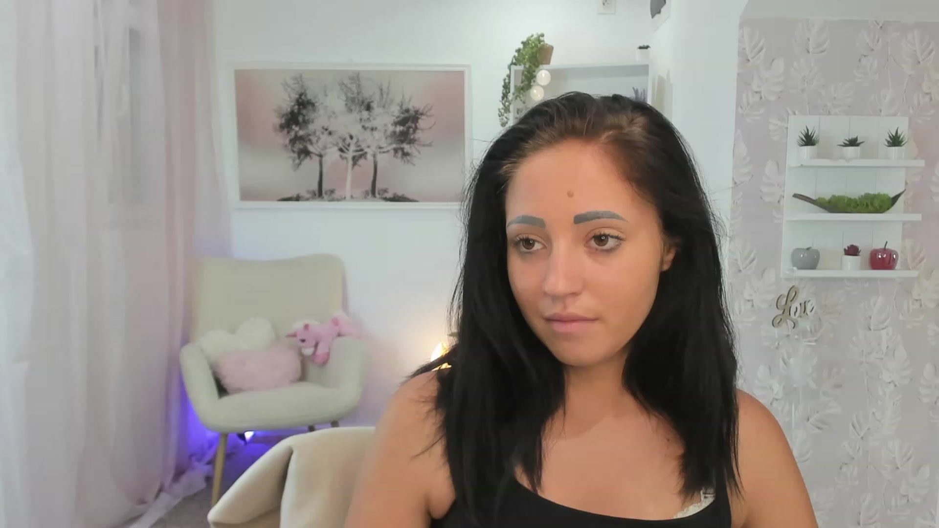 Gallery image thumbnail from Megan_Rain18's myfreecams stream on, 07/06/2023, 08:14 image 9 of 20