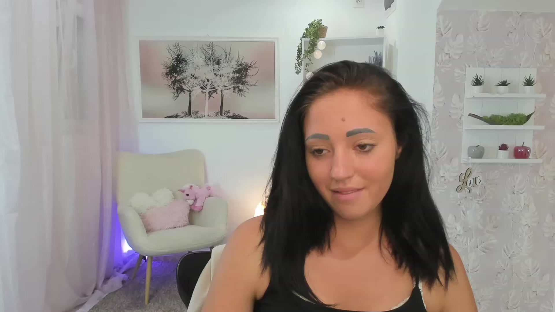 Gallery image thumbnail from Megan_Rain18's myfreecams stream on, 07/06/2023, 10:31 image 6 of 20