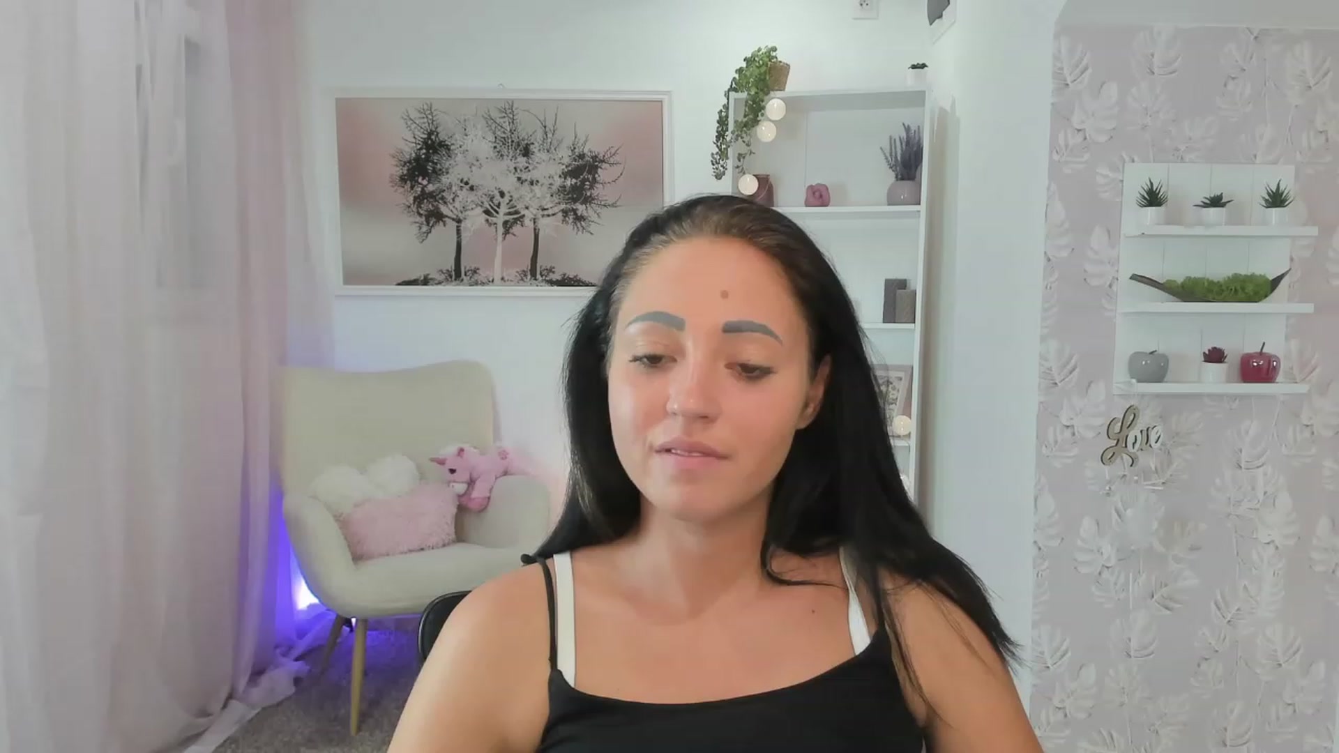 Gallery image thumbnail from Megan_Rain18's myfreecams stream on, 07/06/2023, 12:11 image 17 of 20