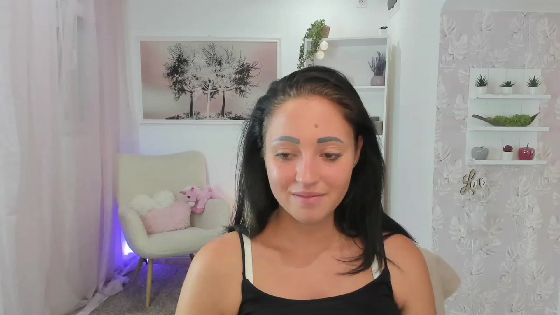 Gallery image thumbnail from Megan_Rain18's myfreecams stream on, 07/06/2023, 12:11 image 8 of 20