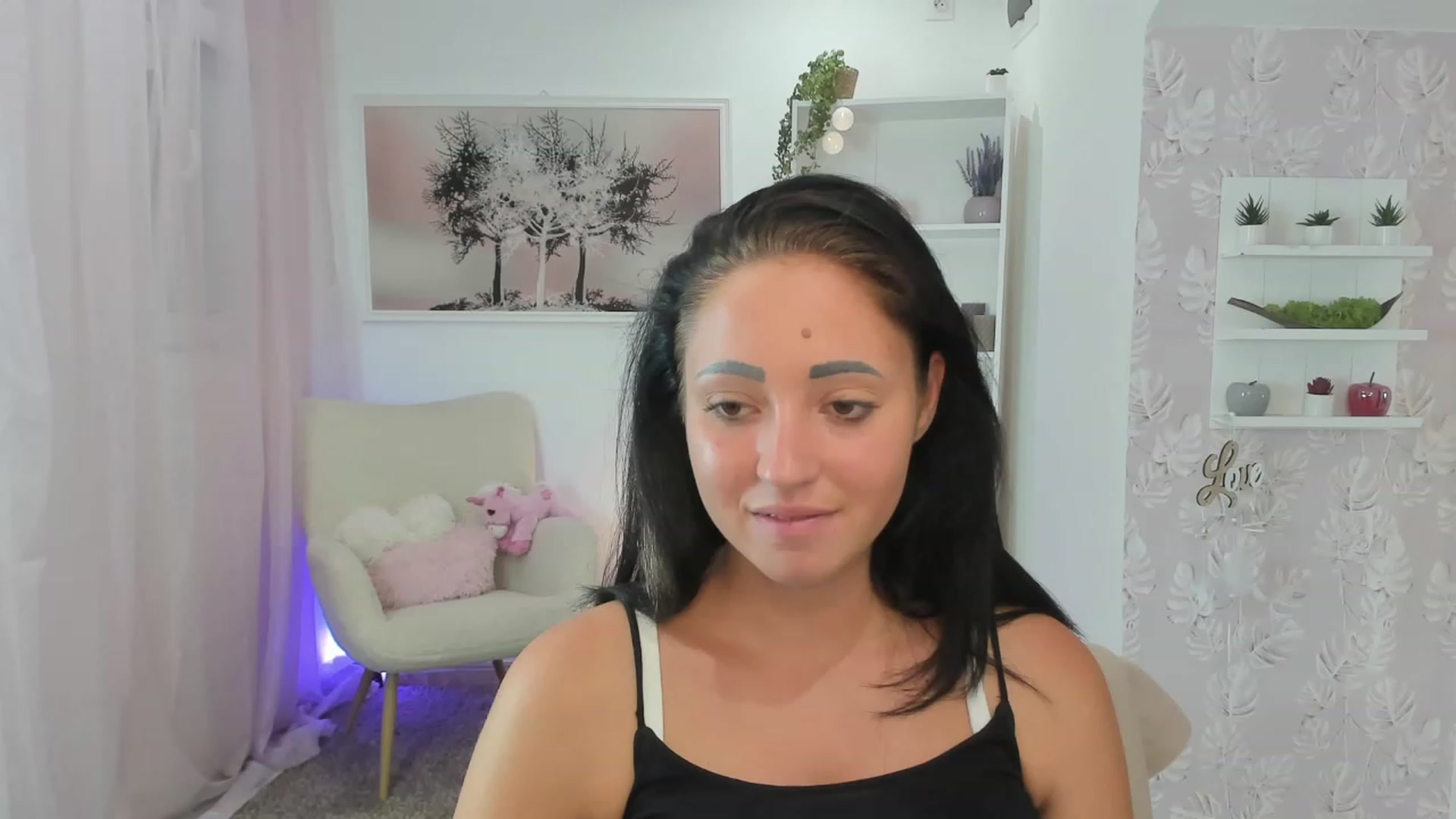 Gallery image thumbnail from Megan_Rain18's myfreecams stream on, 07/06/2023, 12:11 image 7 of 20